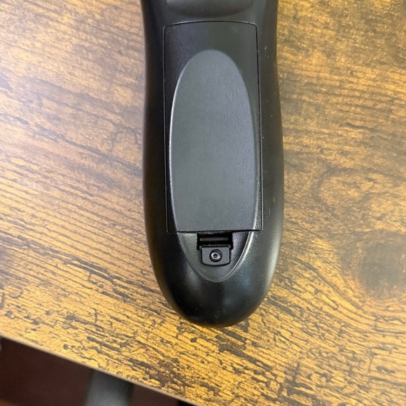 Black Remote Control - Picture 4 of 5